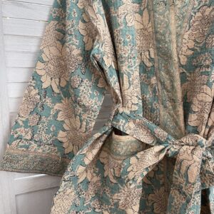 Chrysanthemum Robe